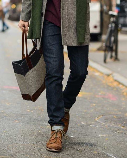 Botas combinadas con vaqueros