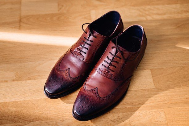 Zapatos cuero rojo hombre